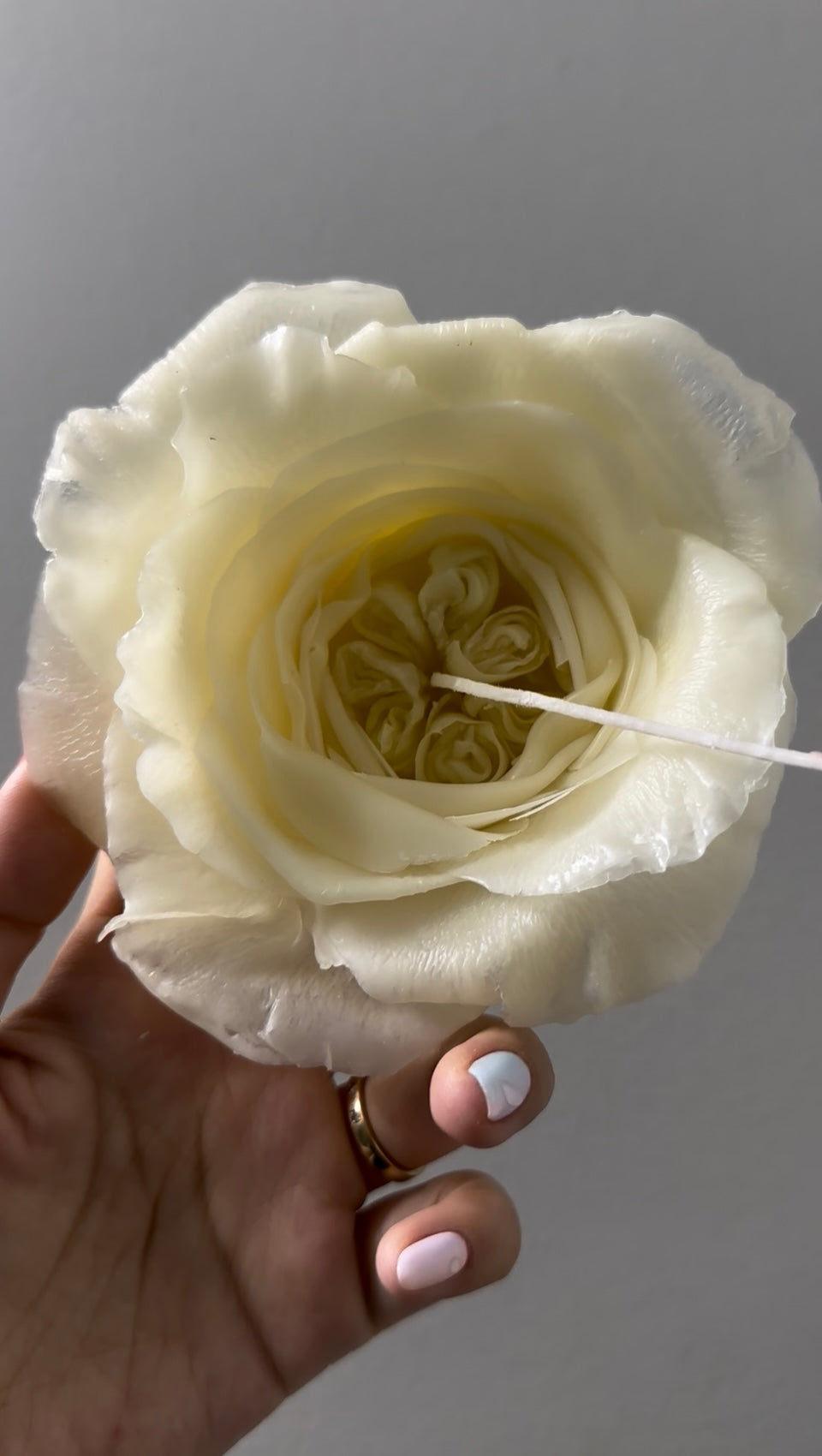 Hyper Realistic Flower Candle [100% Beeswax]